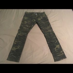 XRay Jeans Green Camo 32 x 32